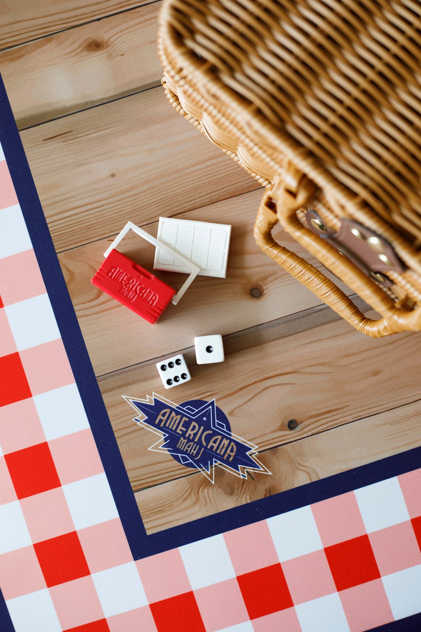 americana mahj American mahjong dice red cooler picnic basket wood table summer tiles tile set mat